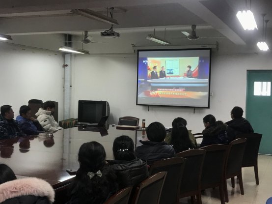 C:\Users\体育教学部\Desktop\微信图片_20181218123654.jpg