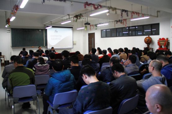 C:\Users\shuli\Desktop\学院分工会换届\数理学院分工会换届选举2018.11.27\_MG_6182.JPG