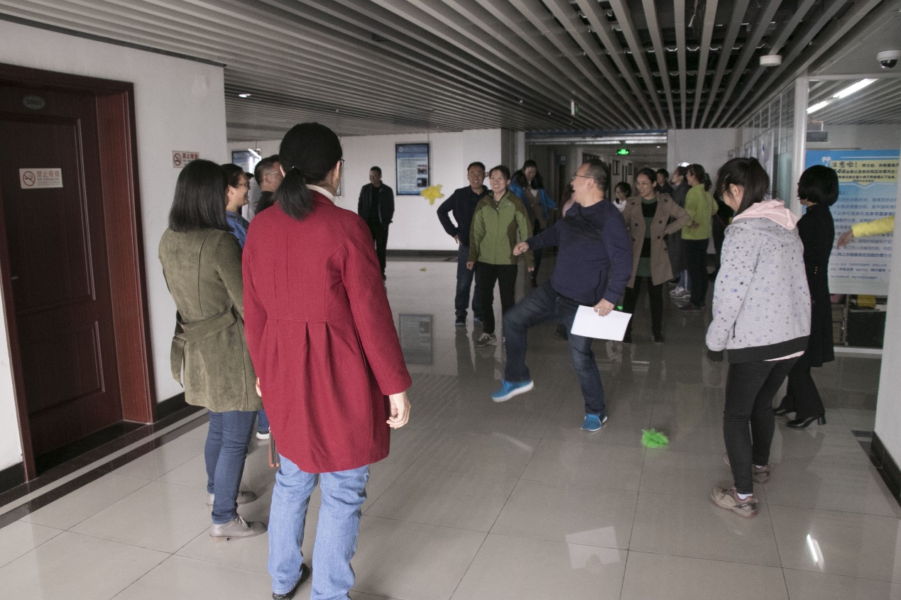 L:\助管\毽绳比赛\毽绳比赛\照片\4219.jpg