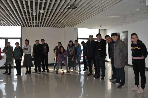 184e6ea366c44b96a79fd0d95391b2e9.jpg 门球1.JPG