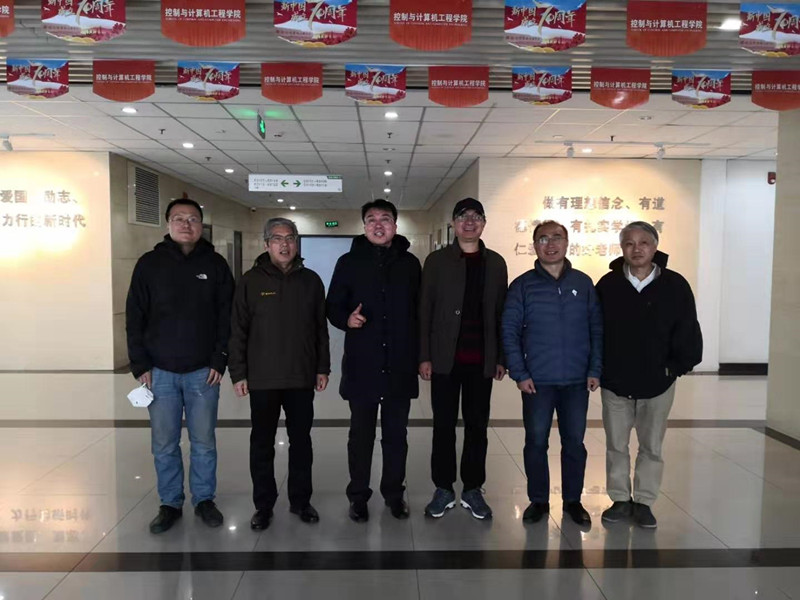 27ad9df18d2d412882778af0aeba8257.jpg 合影.jpg